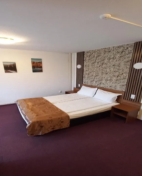 Cameră dublă cu balcon